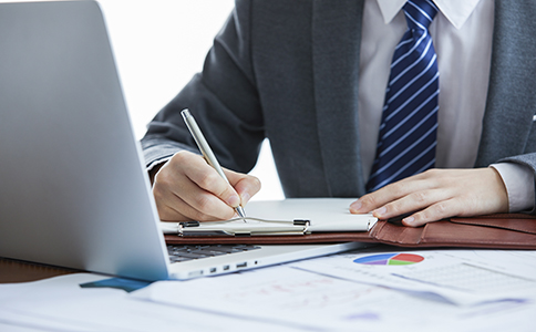 不同地區(qū)的費(fèi)用差異